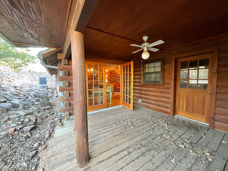103 Beach Dr — Photo 20