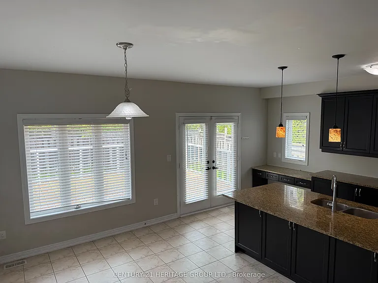 320 Shipway Ave — Photo 6