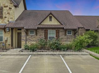 3310 Cullen Trl, College Station, TX 77845