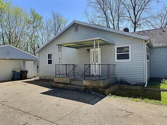 3rd image of 4611 Vernon Ave