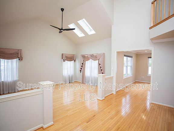 2nd image of 133 W Dominion Dr