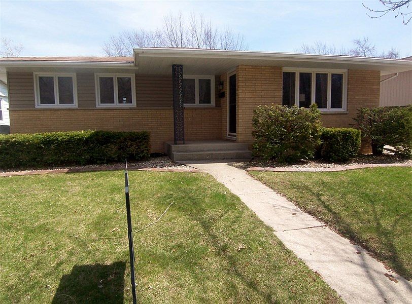 1st image of 19151 Wildwood Ave