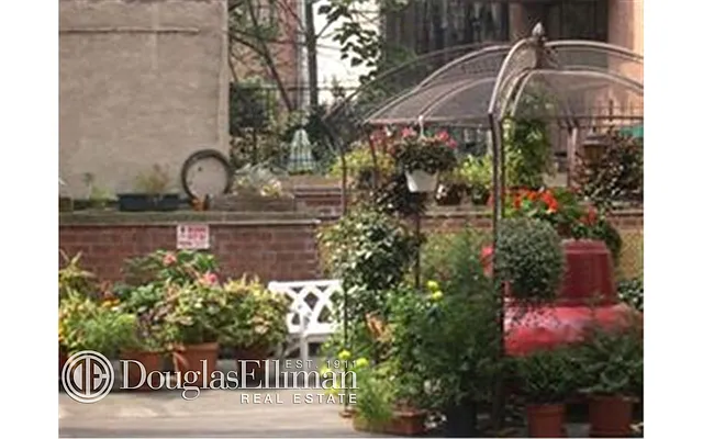 Sold by Douglas Elliman | media 4