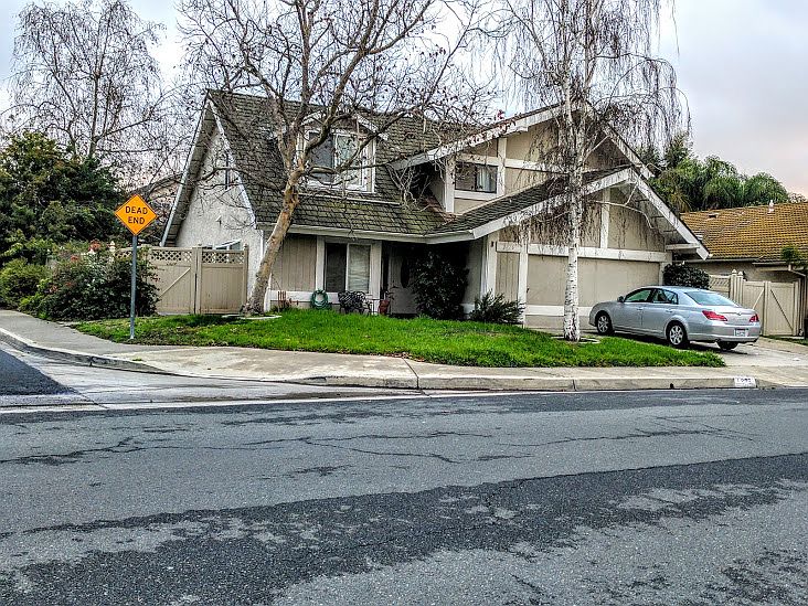 2nd image of 626 Hunapaa St