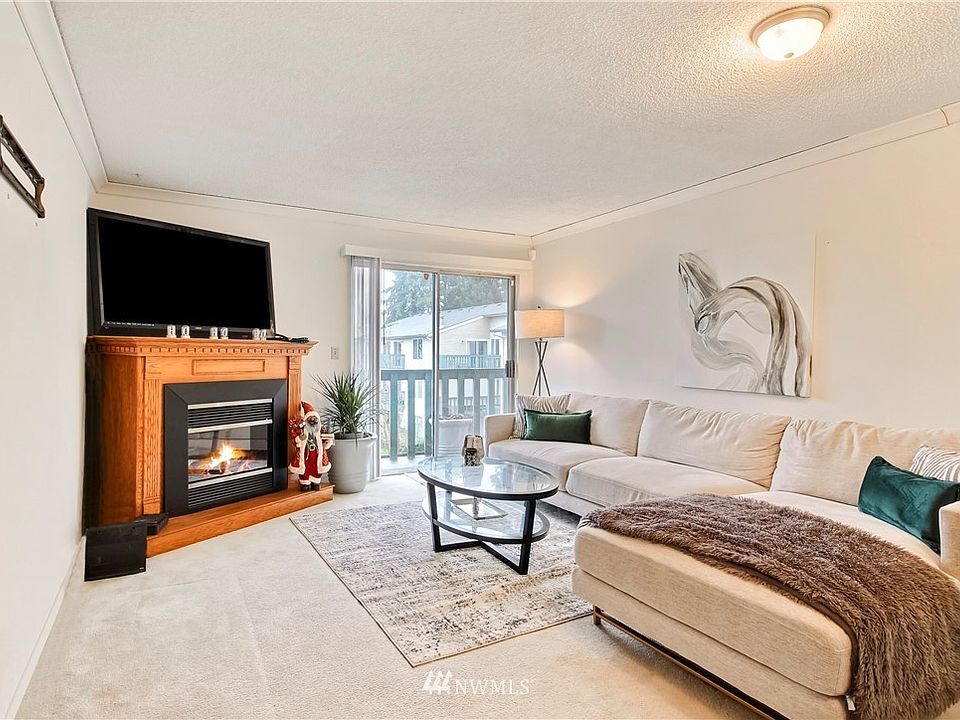 1st image of 17431 S Ambaum Blvd #D24