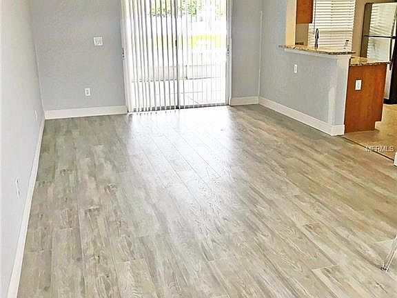 5th image of 1345 Lyonshire Dr