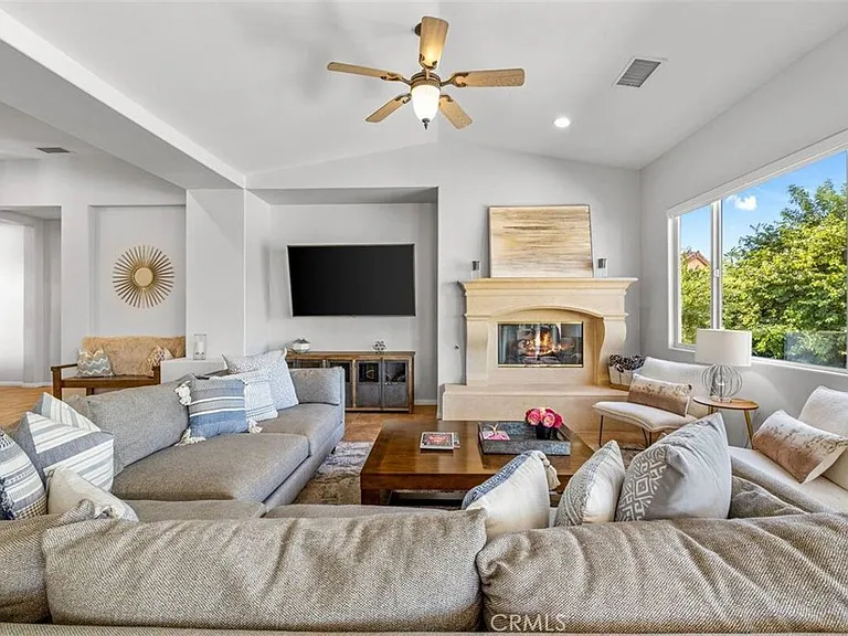44260 Via Coronado — Photo 3
