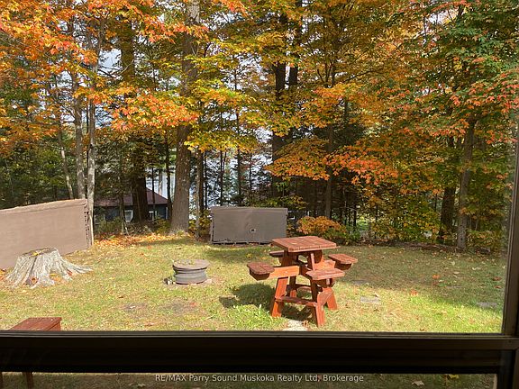 5th image of 39 Weber Rd