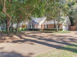 10067 Winding Ridge Dr, Shreveport, LA 71106