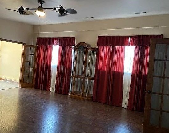 2nd image of 202 Old State Rd S