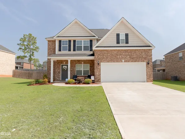 223 Oakley Ct, Bonaire, GA 31005