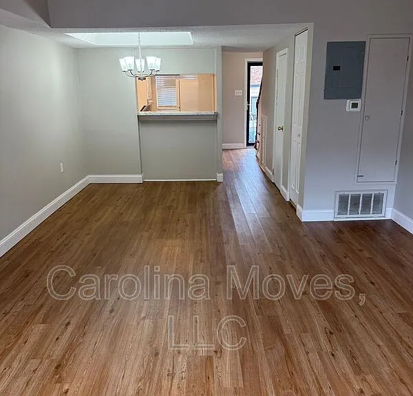 2530 E North St #2-H — Photo 6