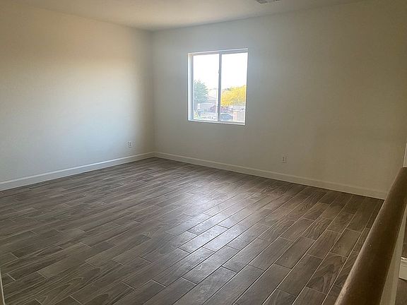 3rd image of 11651 W Hackbarth Dr