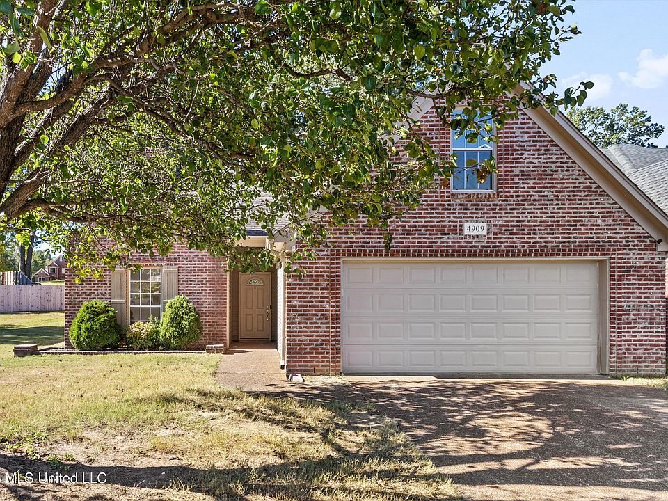1st image of 4909 Graham Lake Dr