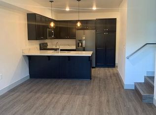 531 W 1st St #11004194, Reno, NV 89503