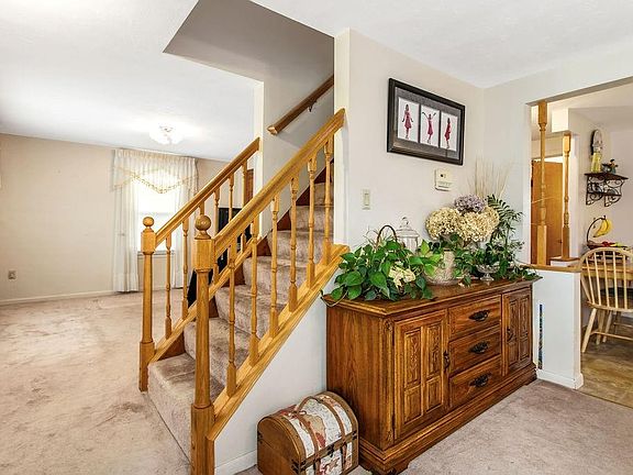 3rd image of 109 Lorenzo Dr