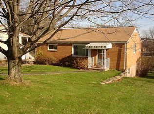18 Porters Hollow Rd, Coraopolis, PA 15108