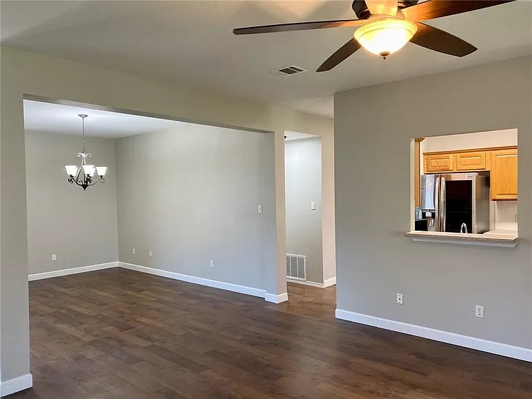 2307 Vernell Way — Photo 9