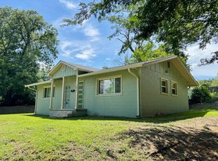 1473 Calhoun Street Ln, Macon, GA 31201