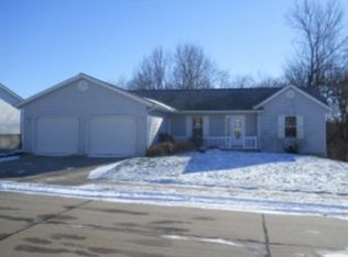 312 Nellies Rdg, Valmeyer, IL 62295