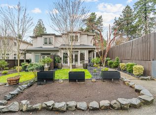 384 5th St, Lake Oswego, OR