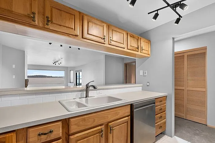 1140 Alki Ave SW #204 — Photo 11