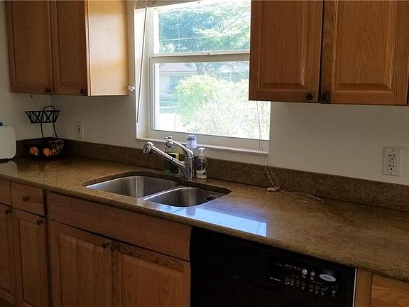 3rd image of 8060 San Carlos Blvd