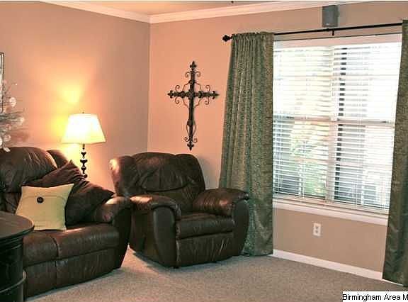 3rd image of 2727 Highland Ave S #110