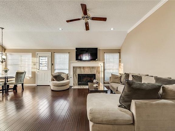 5th image of 5960 Wisdom Creek Dr