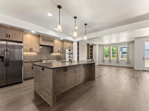 4434 E Parkcenter Blvd, Boise, ID 83716