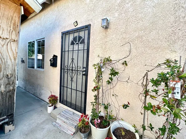 6634 1/2 Camellia Ave #1/2, North Hollywood, CA 91606