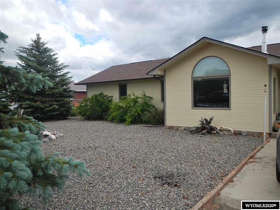 1st image of 1507 Fairview Dr