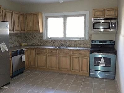 2nd image of 22 Como Dr