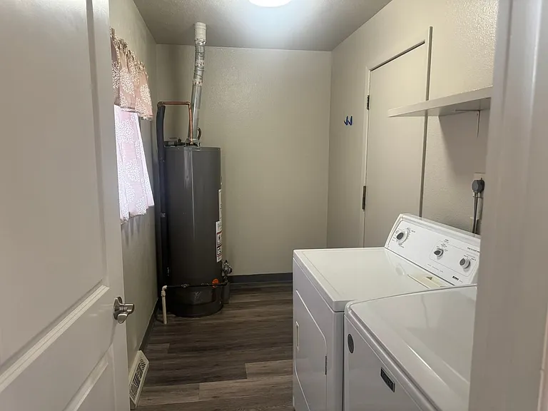 4103 Everton Dr — Photo 5