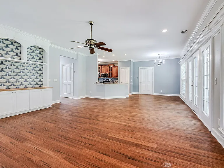 23 Lake Heron Ct W — Photo 15