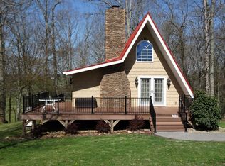 292 Alpine Crest Rd, Fancy Gap, VA 24328