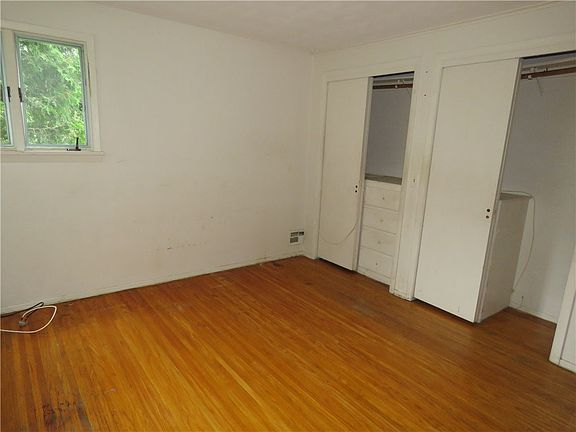 4th image of 275 Hibiscus Dr