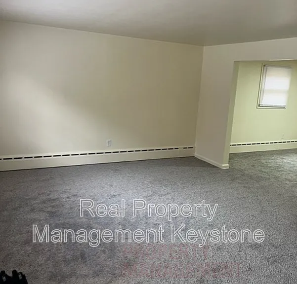 307 Greenlee Rd — Photo 15