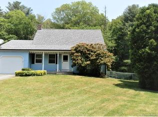 19 Pons Rd, Groton, CT 06355