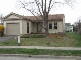 8843 Seabright Dr, Powell, OH 43065