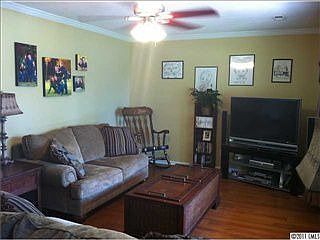 5th image of 2514 Fairgreen Dr