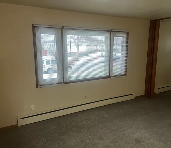 2 bed, $695 — Photo 3