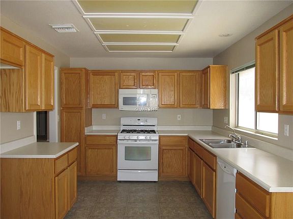 2nd image of 9929 Woodhouse Dr