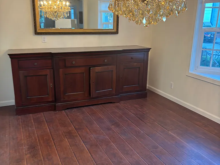 11241 Peach Grove St — Photo 3