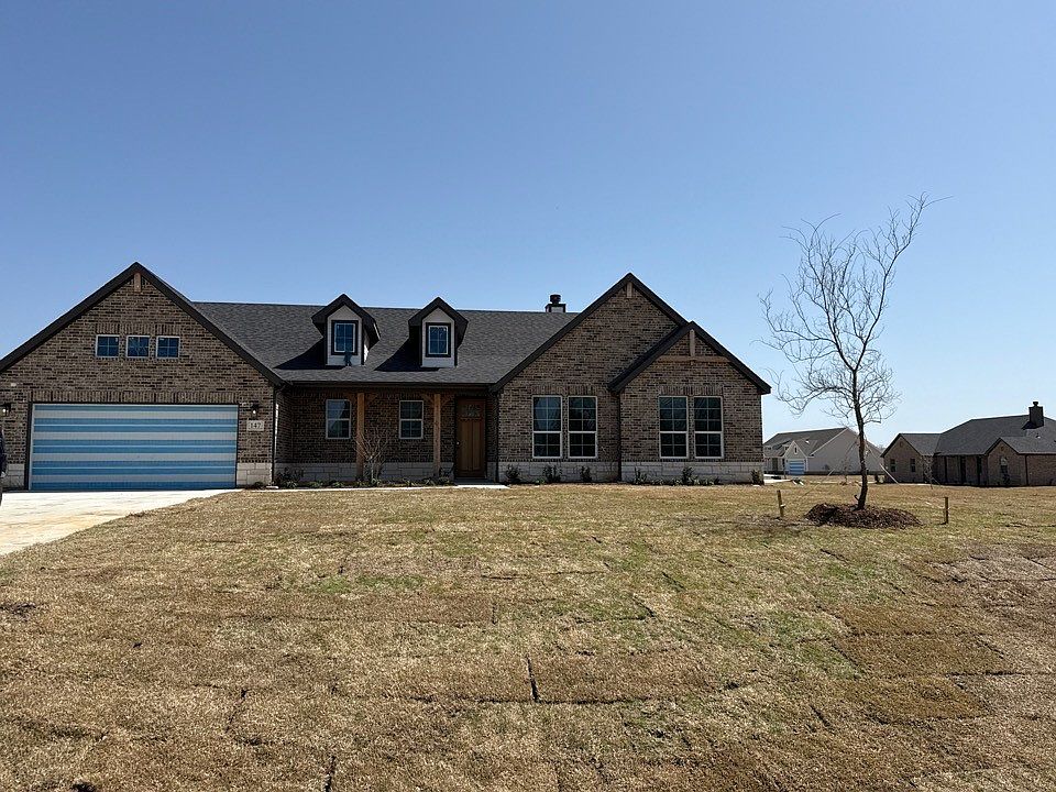 1st image of 147 Brush Creek Dr