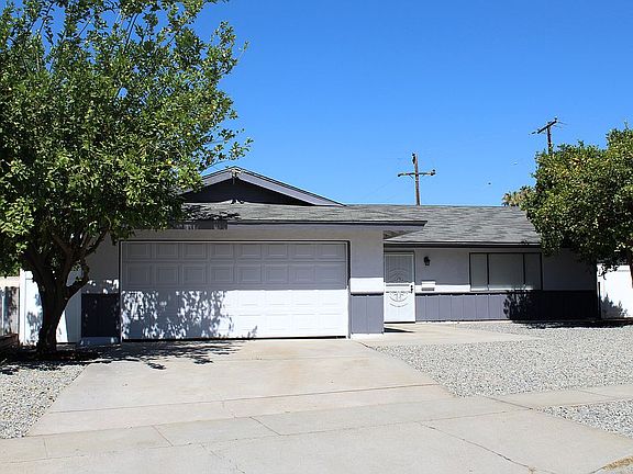 2nd image of 1512 Cole Ave
