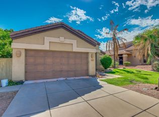 2115 E Menadota Dr, Phoenix, AZ 85024