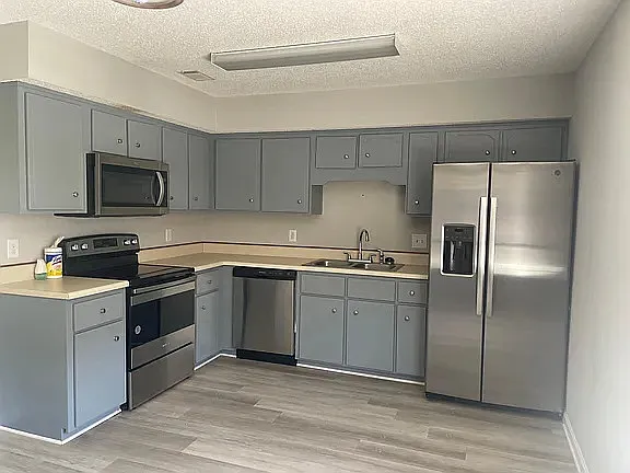 1311 Loblolly Dr — Photo 3