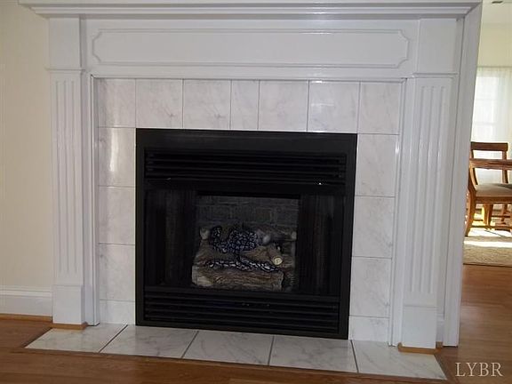 4th image of 311 Wyndhurst Dr