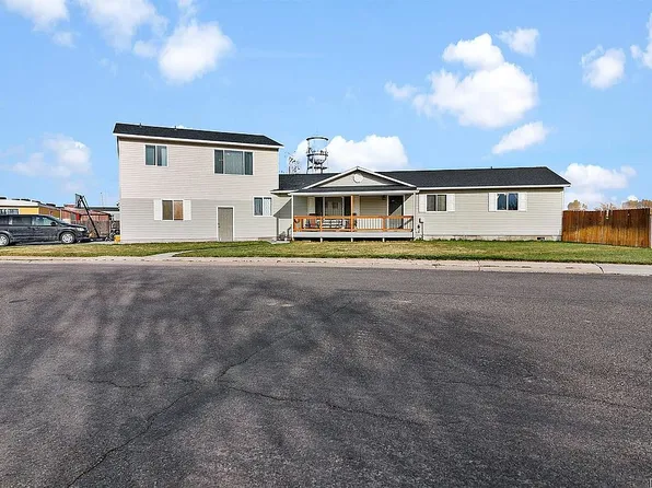 309 W Willow St, Lyman, WY 82937